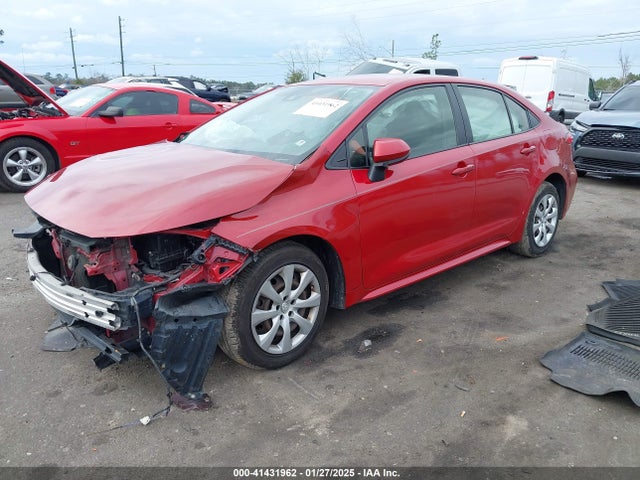 Toyota COROLLA LE 2021 JTDEPMAE9MJ125324 Image 2