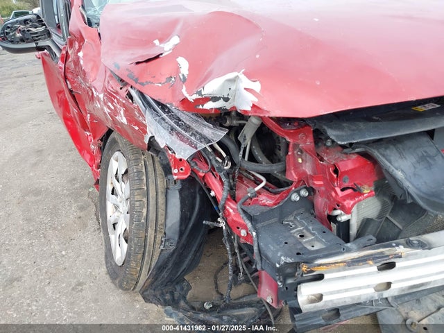 Toyota COROLLA LE 2021 JTDEPMAE9MJ125324 Image 6