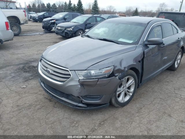 1FAHP2H8XEG152666 Ford TAURUS SEL