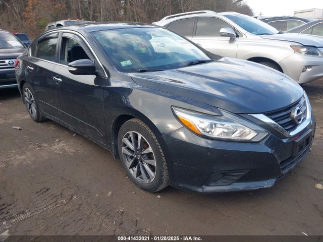 Nissan Altima 2.5 Sv 2017 1N4AL3AP5HC167639 Image 1