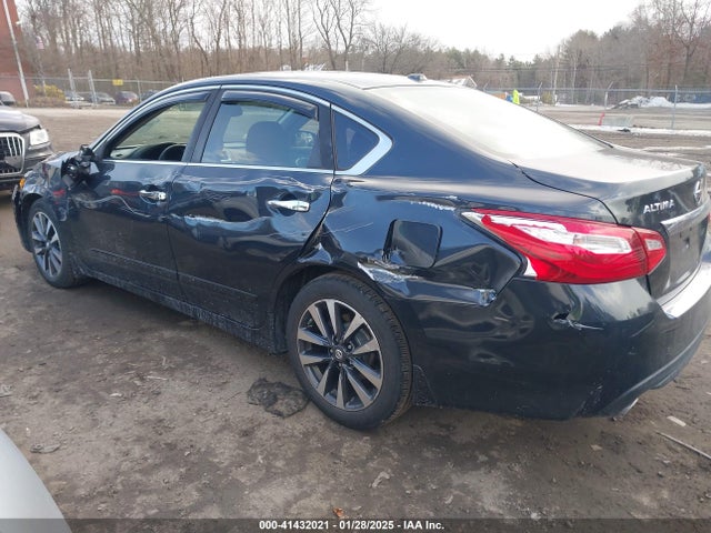Nissan Altima 2.5 Sv 2017 1N4AL3AP5HC167639 Image 14