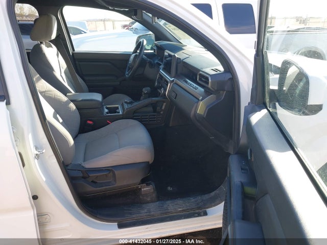 Toyota Tacoma Sr5 2024 3TYLB5JN7RT002177 Image 5