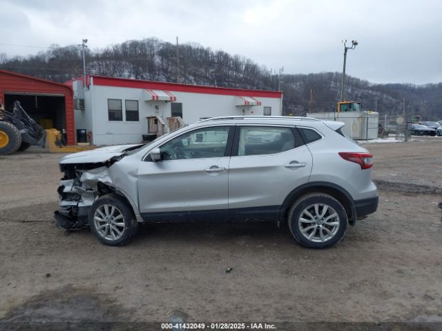 JN1BJ1CW5LW390349 Nissan Rogue Sport Sv Awd Xtronic Cvt