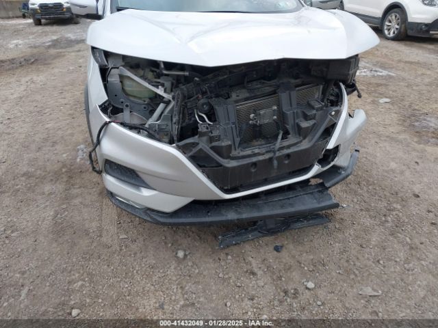JN1BJ1CW5LW390349 Nissan Rogue Sport Sv Awd Xtronic Cvt