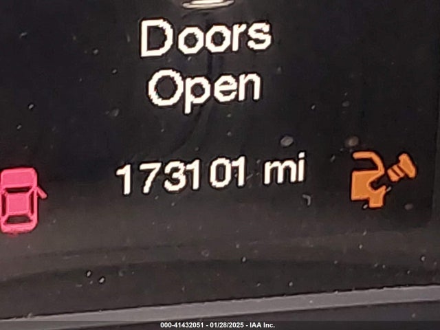 Chrysler 200 Limited 2015 1C3CCCAB5FN758681 Image 7