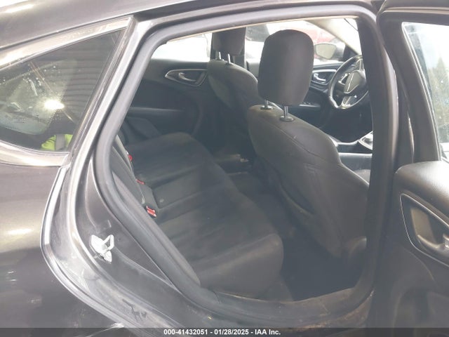 Chrysler 200 Limited 2015 1C3CCCAB5FN758681 Image 8