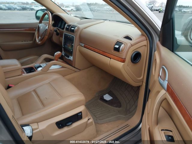 2008 PORSCHE CAYENNE WP1AA29P48LA03621 Photo 4