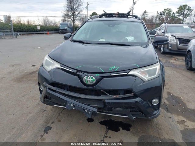 Toyota Rav4 Xle 2017 2T3RFREV9HW647390 Image 12