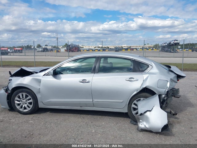 Nissan Altima 2.5 S 2016 1N4AL3AP7GC258538 Image 15