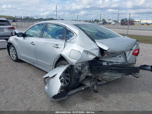Nissan Altima 2.5 S 2016 1N4AL3AP7GC258538 Image 3