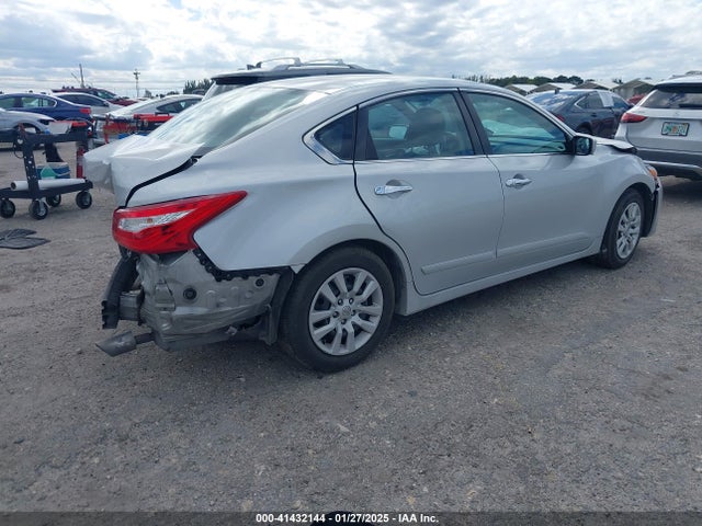 Nissan Altima 2.5 S 2016 1N4AL3AP7GC258538 Image 4