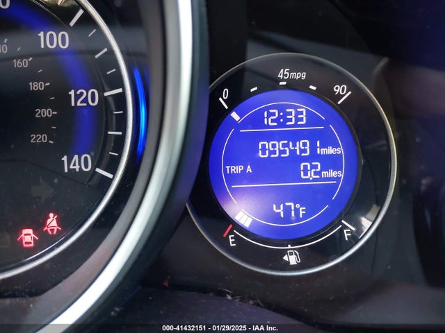 Honda FIT LX 2015 3HGGK5H51FM744509 Image 16