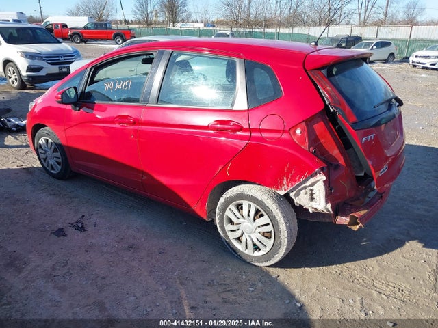Honda FIT LX 2015 3HGGK5H51FM744509 Image 3