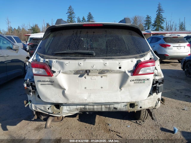 Subaru Outback 2.5i Premium 2015 4S4BSAHC7F3317428 Image 16