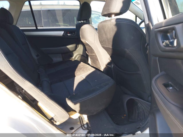 Subaru Outback 2.5i Premium 2015 4S4BSAHC7F3317428 Image 8