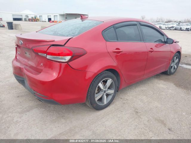 3KPFL4A7XJE187602 KIA FORTE S