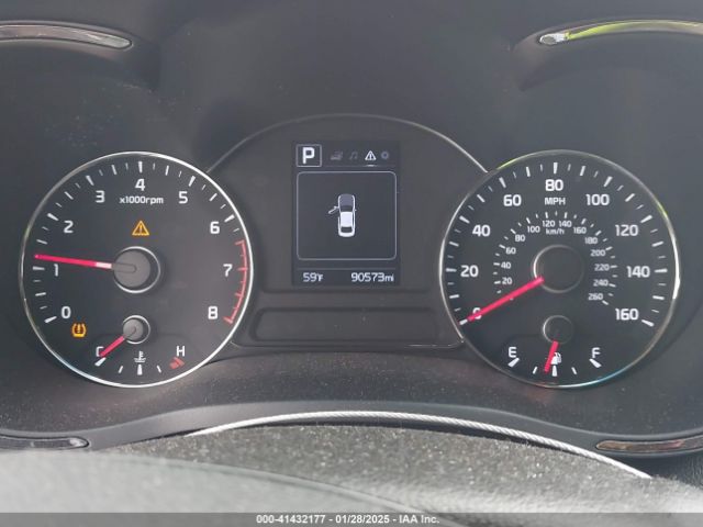 3KPFL4A7XJE187602 KIA FORTE S