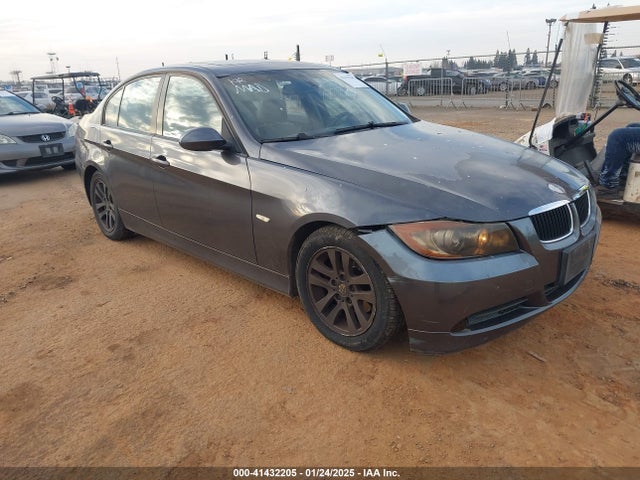 2007 Bmw 328i მანქანა იყიდება აუქციონზე, vin: WBAVC53557FZ73011, აუქციონის ნომერი: 41432205