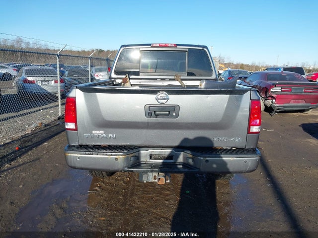 Nissan Titan Pro-4x 2014 1N6AA0EC0EN506620 Image 17