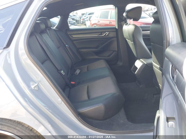 Honda Accord 2022 1HGCV3F27NA004171 Image 21