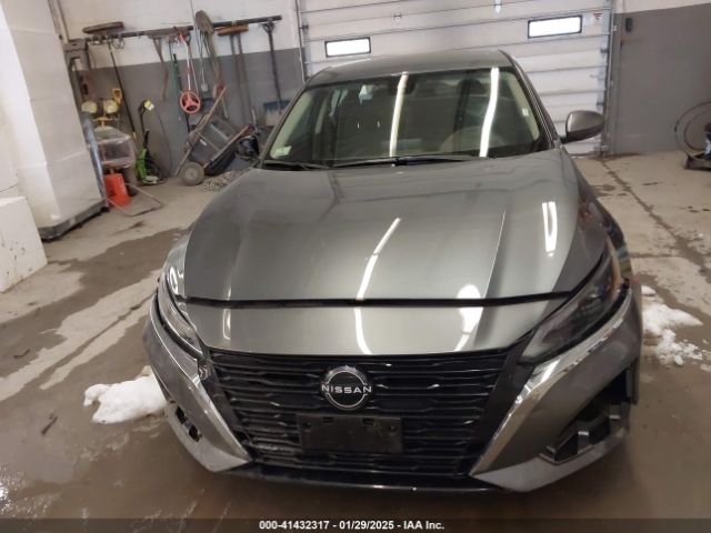 1N4BL4DV3PN353557 Nissan Altima Sv Fwd