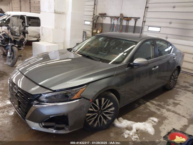 1N4BL4DV3PN353557 Nissan Altima Sv Fwd