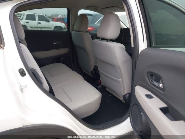 3CZRU5H38NM701391 Honda Hr-v 2wd Lx