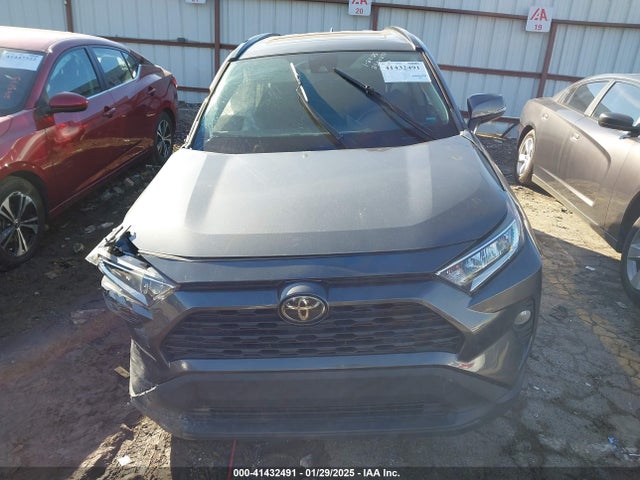2T3W1RFV1LC071157 Toyota Rav4 Xle