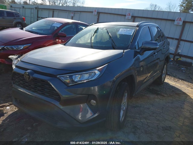 2T3W1RFV1LC071157 Toyota Rav4 Xle