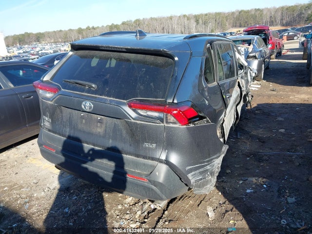 2T3W1RFV1LC071157 Toyota Rav4 Xle