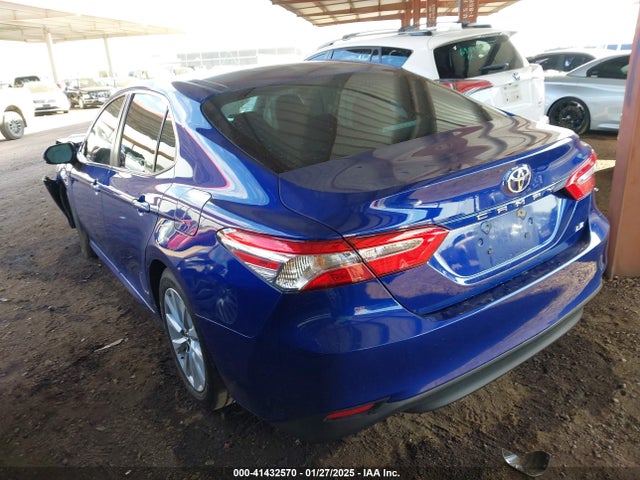 4T1B11HK6JU596657 Toyota CAMRY LE