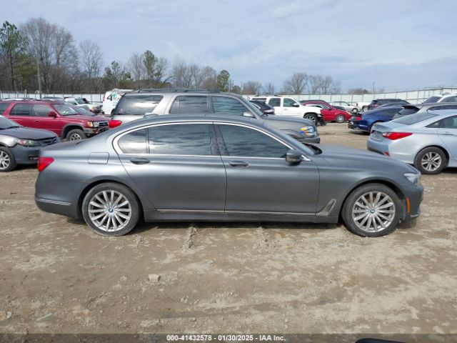 WBA7E2C54HG740170 BMW 740I