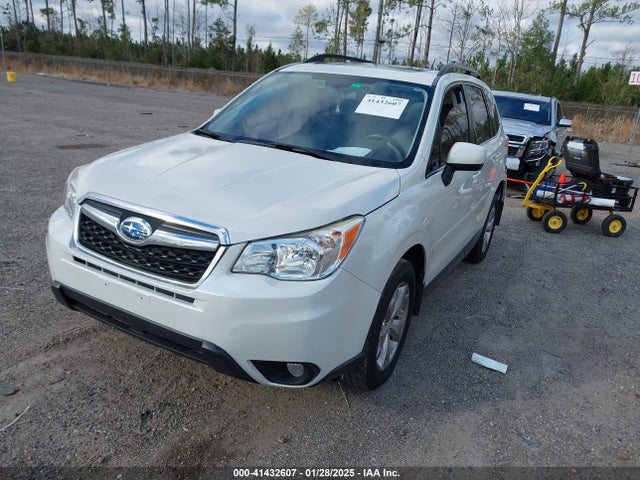 Subaru Forester 2.5i Limited 2015 JF2SJARC4FH817590 Image 2