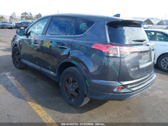 2T3ZFREV8JW428653 Toyota RAV4 LE