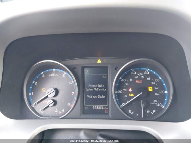 2T3ZFREV8JW428653 Toyota RAV4 LE