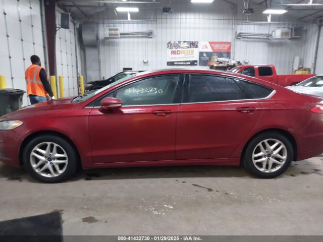 3FA6P0H79ER123056 Ford FUSION SE