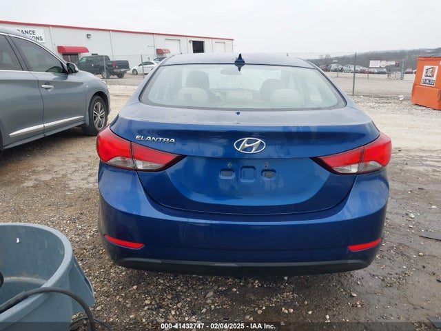 Hyundai ELANTRA SE 2016 5NPDH4AE5GH673942 Image 16