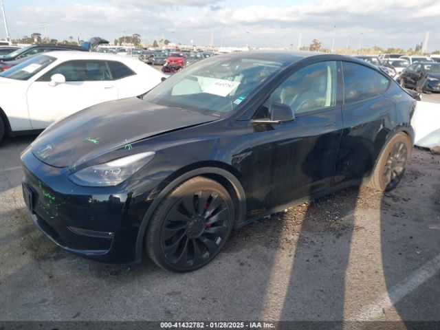 7SAYGDEF5NF407763 Tesla Model Y Performance Dual Motor All-wheel Drive