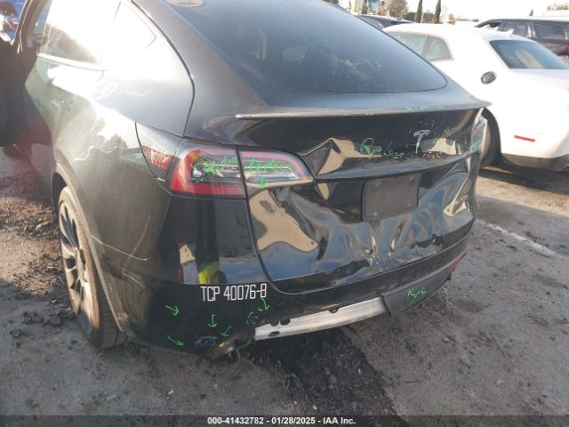 7SAYGDEF5NF407763 Tesla Model Y Performance Dual Motor All-wheel Drive