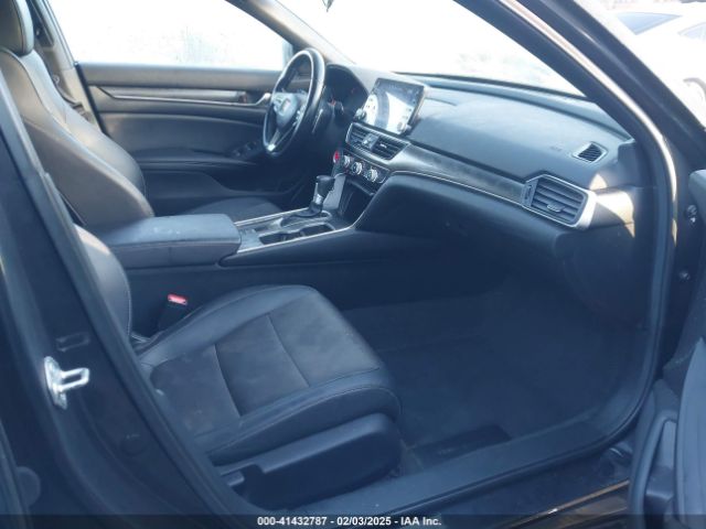 1HGCV1F35LA146819 Honda Accord Sport