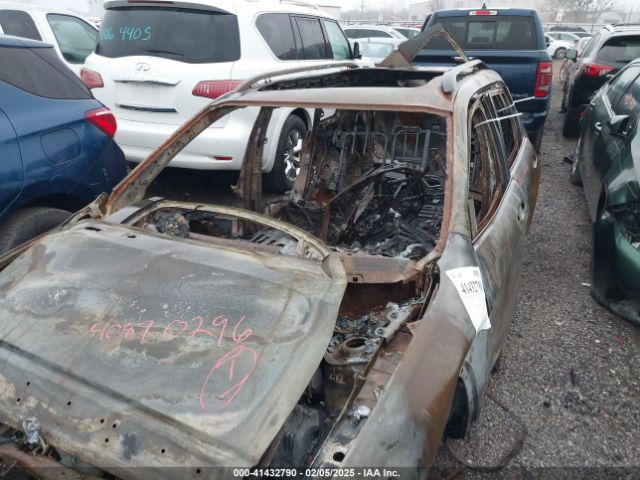 1C4PJLLB8KD411698 Jeep Cherokee Latitude Plus Fwd