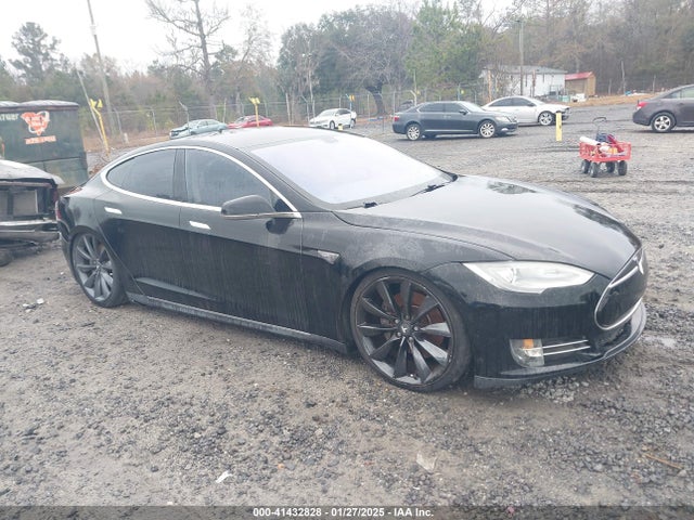 2013 TESLA MODEL S 5YJSA1DPXDFP10081 Photo 0