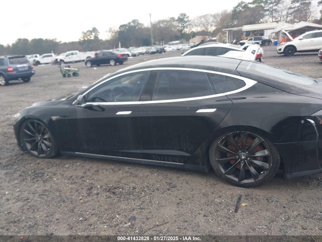 2013 TESLA MODEL S 5YJSA1DPXDFP10081 Photo 5