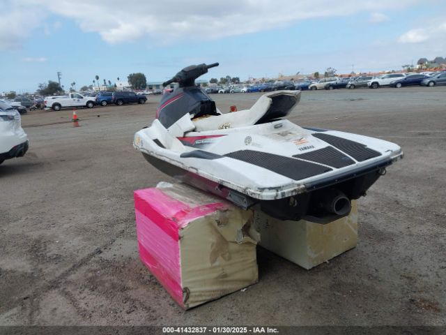 2019 YAMAHA WAVERUNNER 00000YAMA1242K819 Photo 2