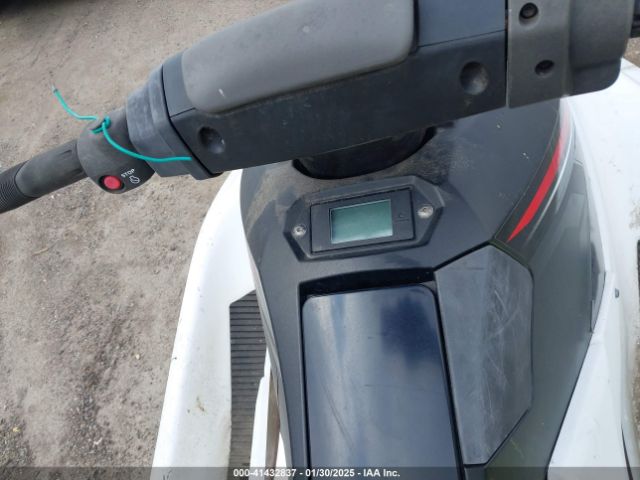 2019 YAMAHA WAVERUNNER 00000YAMA1242K819 Photo 6