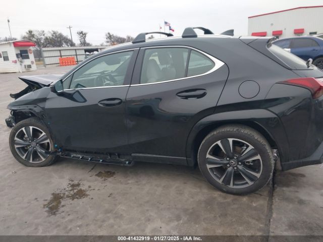 JTHP6JBH5P2153167 Lexus Ux 250h Premium