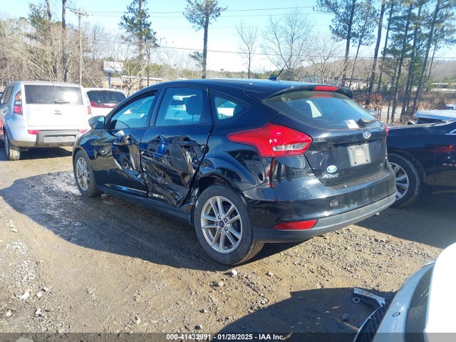 1FADP3K25JL281618 Ford FOCUS SE