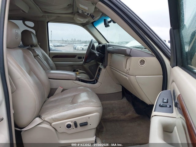2004 CADILLAC ESCALADE ESV 3GYFK66N14G313225 Photo 4