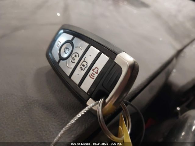 1FM5K8GC7LGB63945 Ford Explorer St
