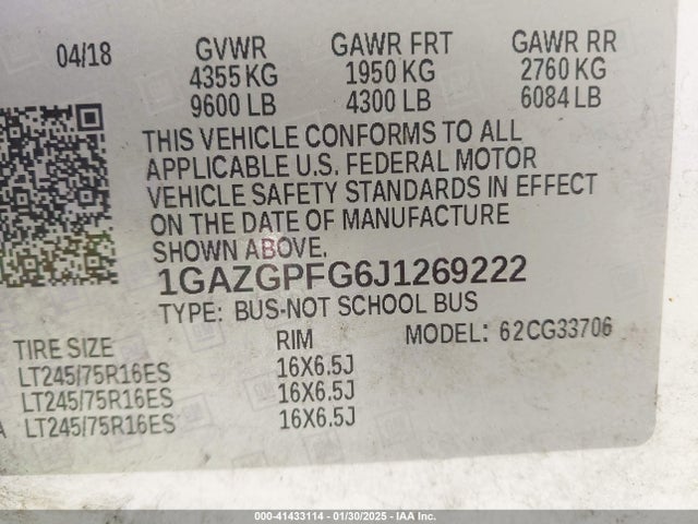 1GAZGPFG6J1269222 Chevrolet Express 3500 Lt